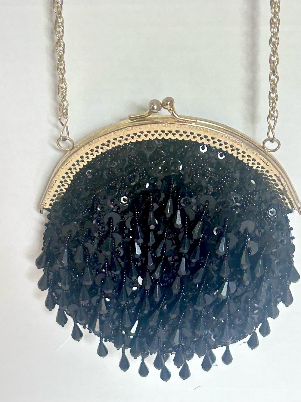 Vintage Black Beaded Evening Bag Sequins Fringe Kiss Lock Frame Purse Gold Chain